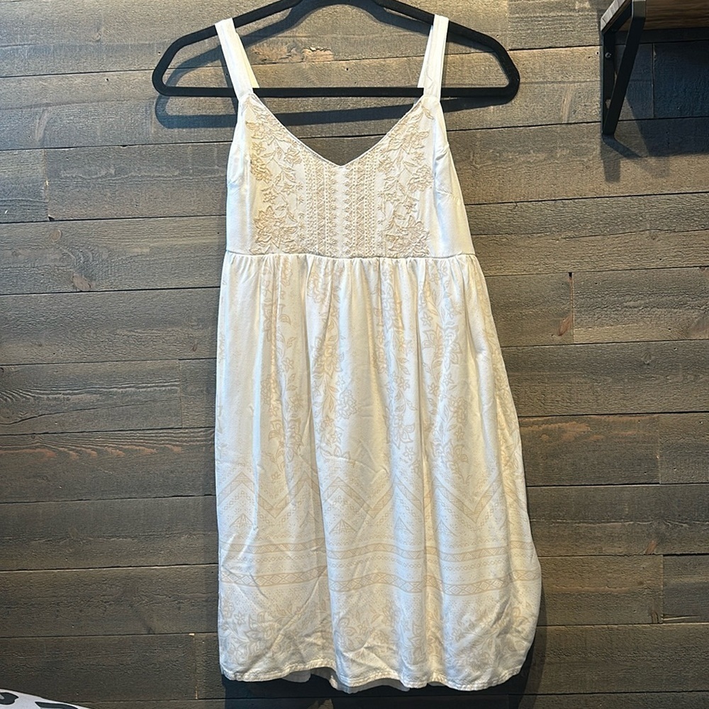Jessica Simpson size small summer dress